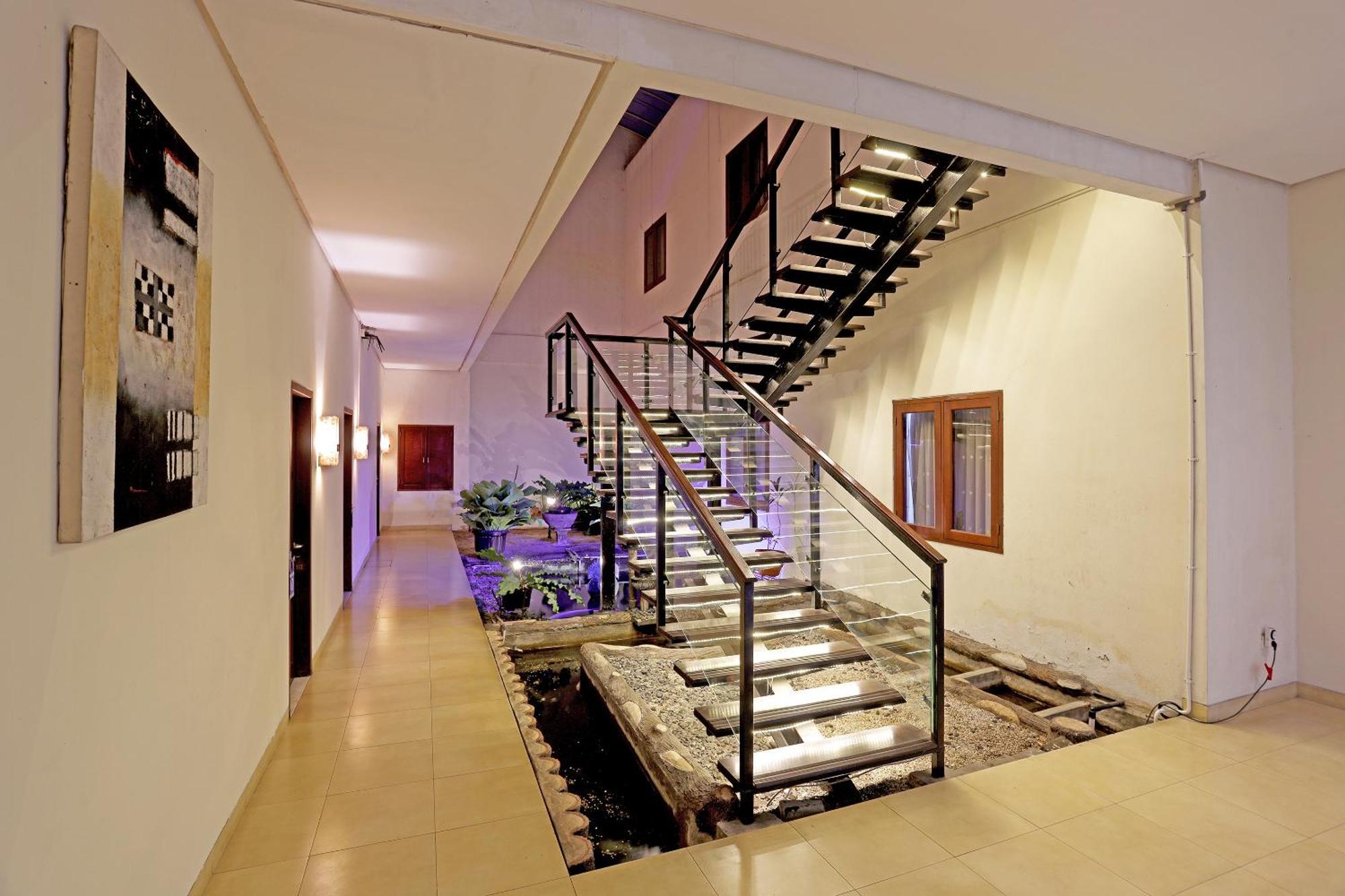 Jambuluwuk Residence Pakubuwono Jakarta Exterior photo
